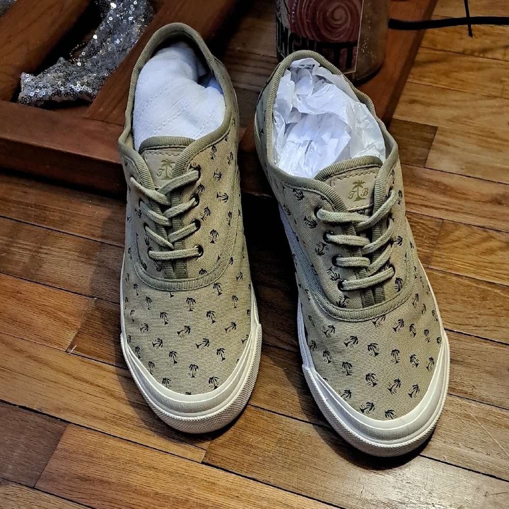 Tommy Bahamas Coconut Point Canvas Sneakers. Men's Size 9. - Picture 7 of 11